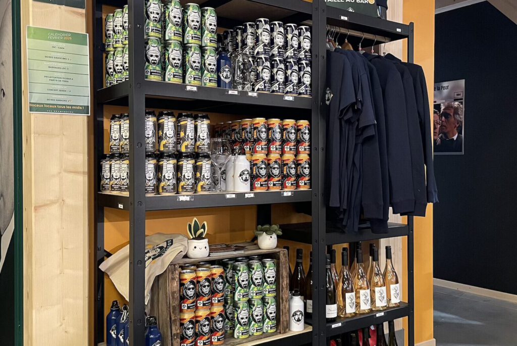 Boutique du 359 Brewsquare proposant les bières brassées directement dans notre microbrasserie.