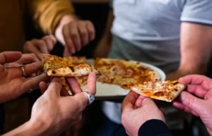 Nos pizzas artisanales réalisées en France par Augusto